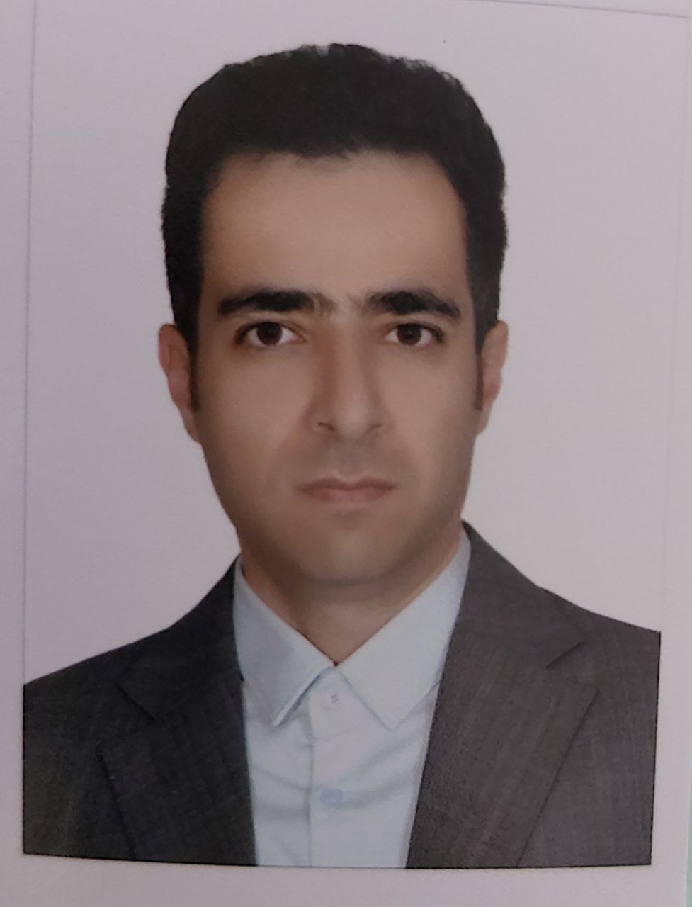 مصطفی احمدی